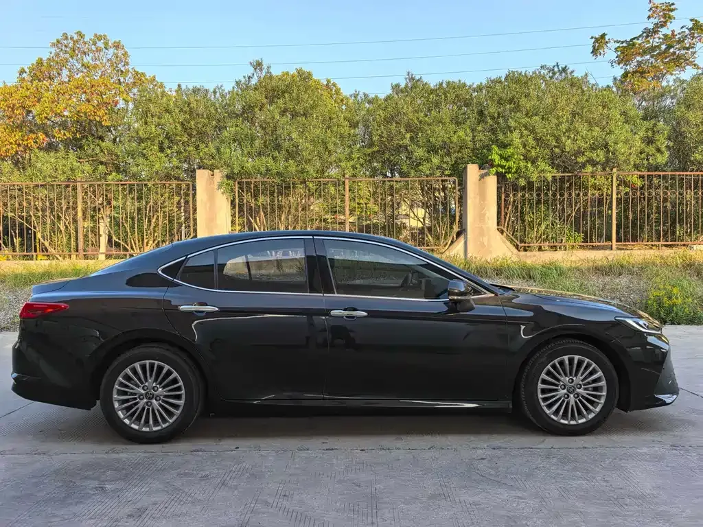 Toyota Camry 2024 из CN, фото 4