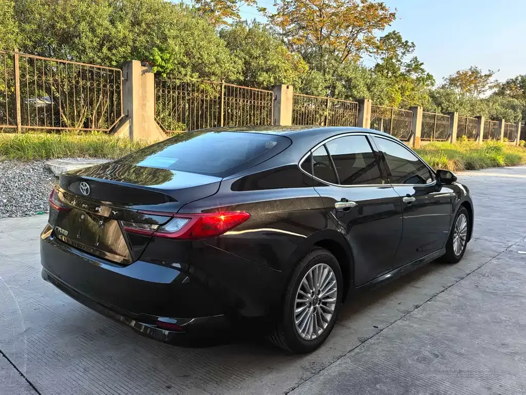 Toyota Camry 2024 из CN, фото 5