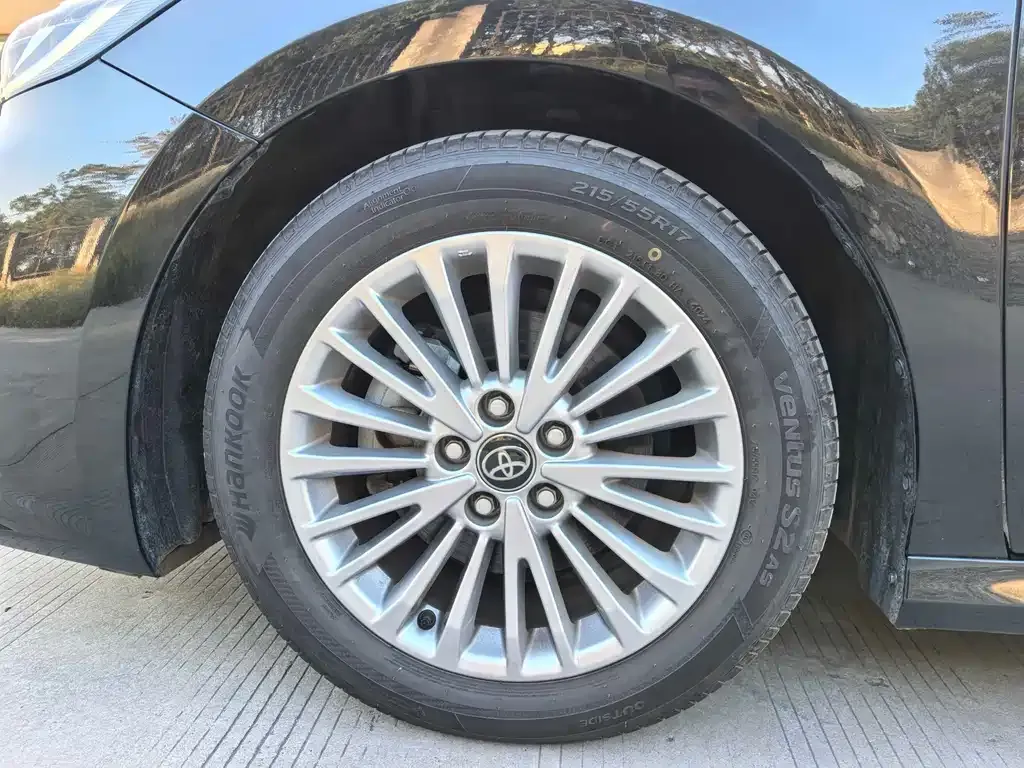 Toyota Camry 2024 из CN, фото 9