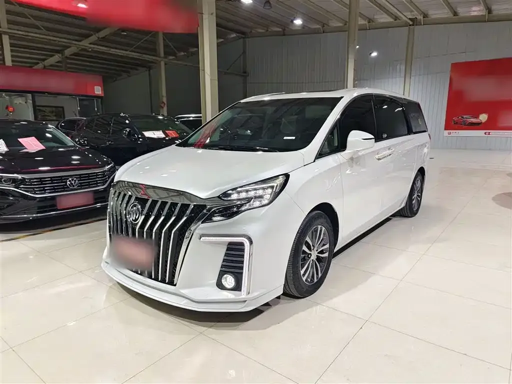 Buick GL8 2021 из CN, фото 1