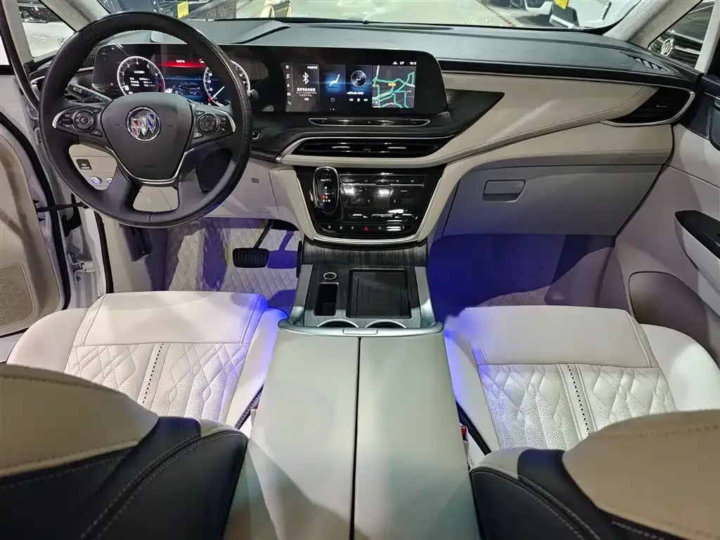 Buick GL8 2021 из CN, фото 4