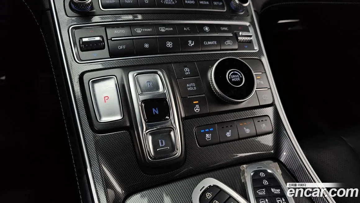 Hyundai Santafe — фото 9