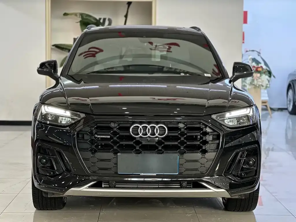 Audi Q5L 2025 из CN, фото 2