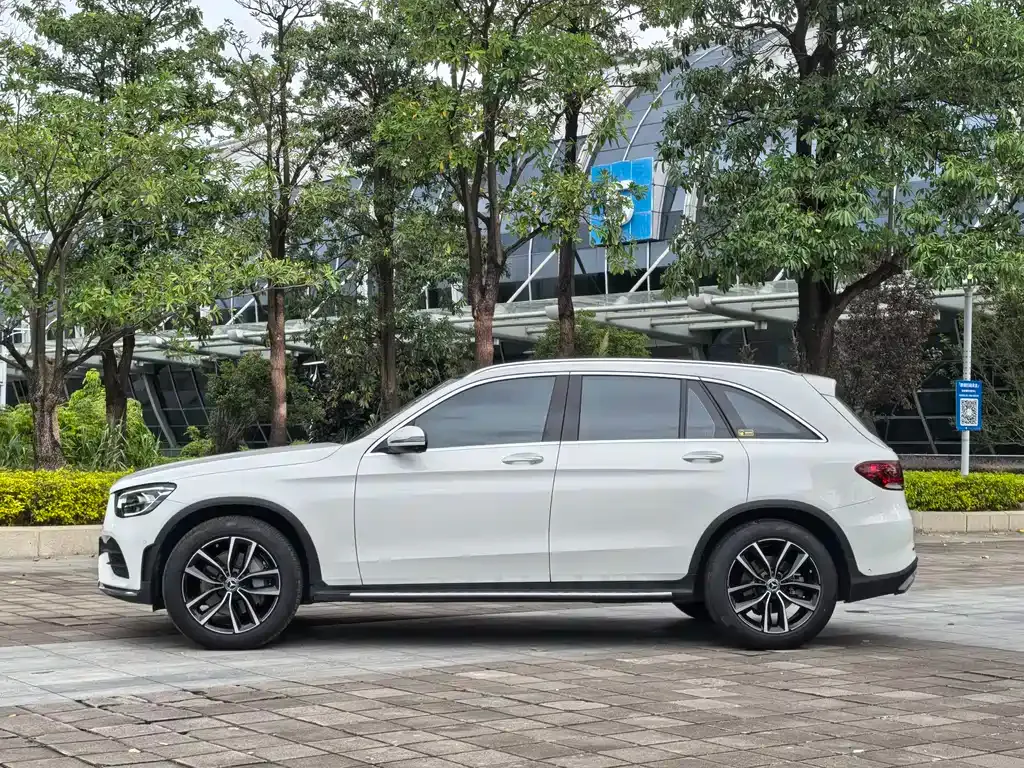 Mercedes-Benz GLC 2022 из CN, фото 3