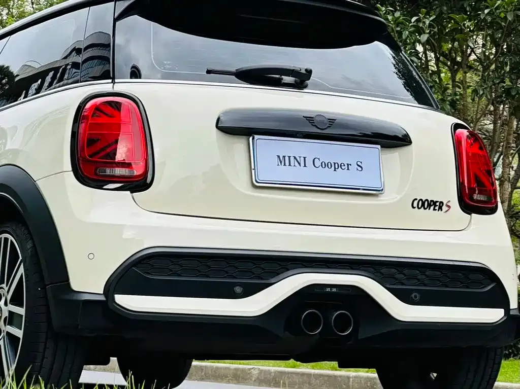 MINI Cooper (3-door) 2022 из CN, фото 9