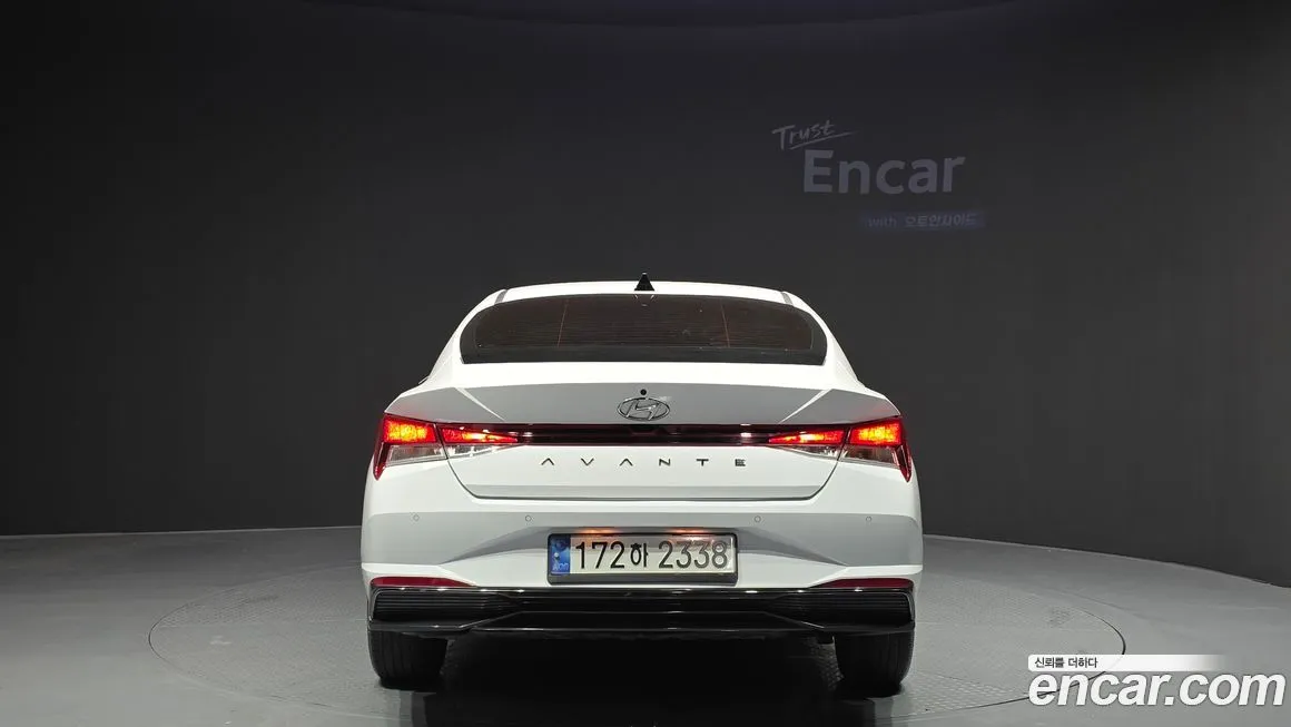 Hyundai AVANTE — фото 4