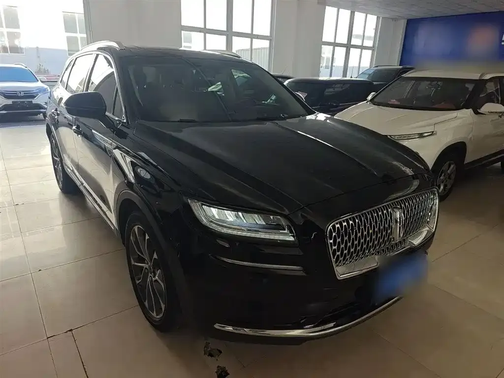 Lincoln Nautilus 2023 из CN, фото 4