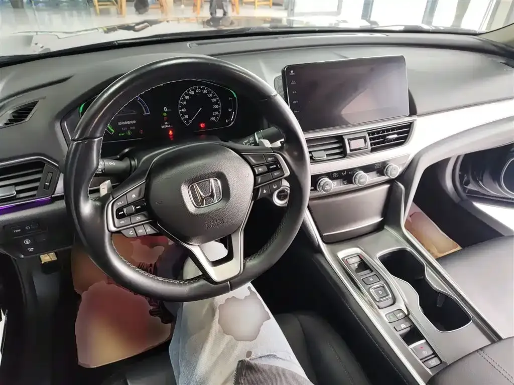 Honda Accord 2023 из CN, фото 10