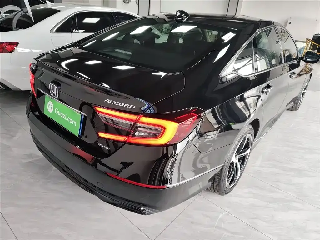 Honda Accord 2023 из CN, фото 7