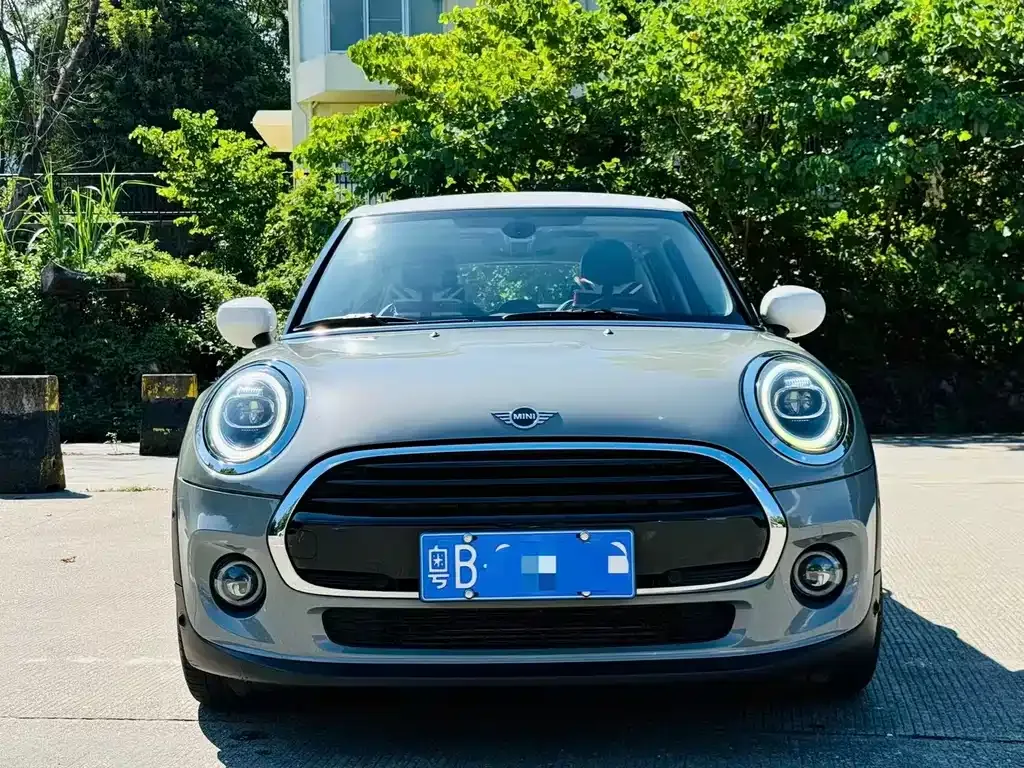 MINI Cooper (3-door) 2021 из CN, фото 2