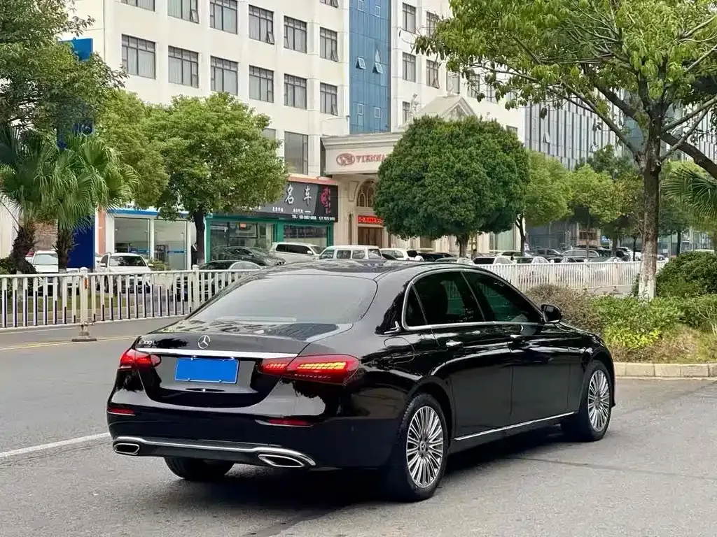 Mercedes-Benz E-Class 2021 из CN, фото 4