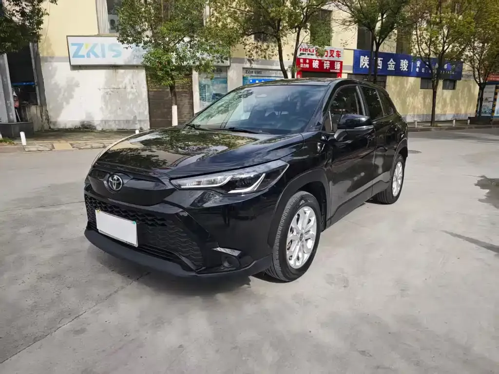 Toyota Frontlander 2023 из CN, фото 1