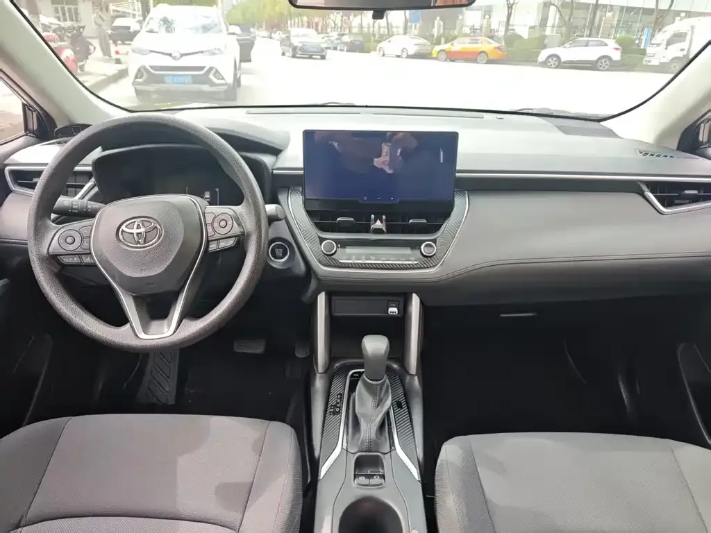 Toyota Frontlander 2023 из CN, фото 6