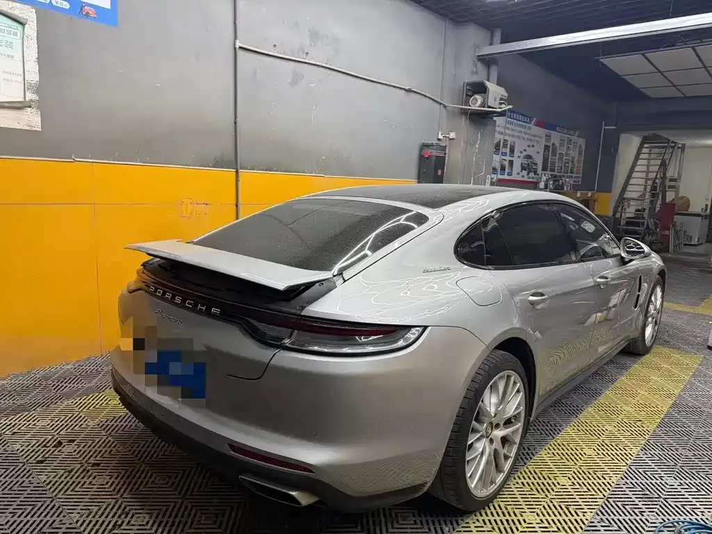 Porsche Panamera 2023 из CN, фото 2