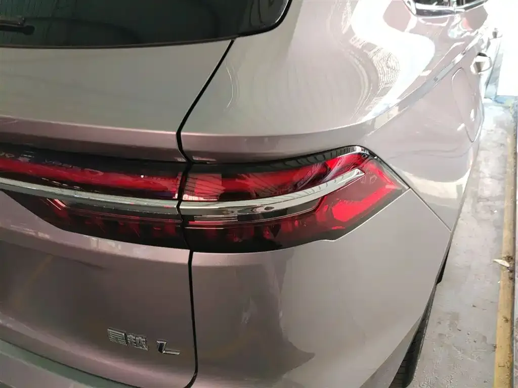 Geely Xingyue L 2023 из CN, фото 8