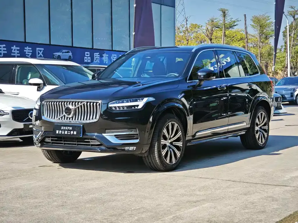 Volvo XC90 2023 из CN, фото 1