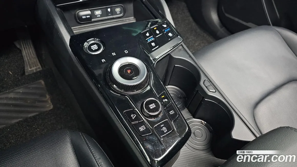 Kia Sportage — фото 9