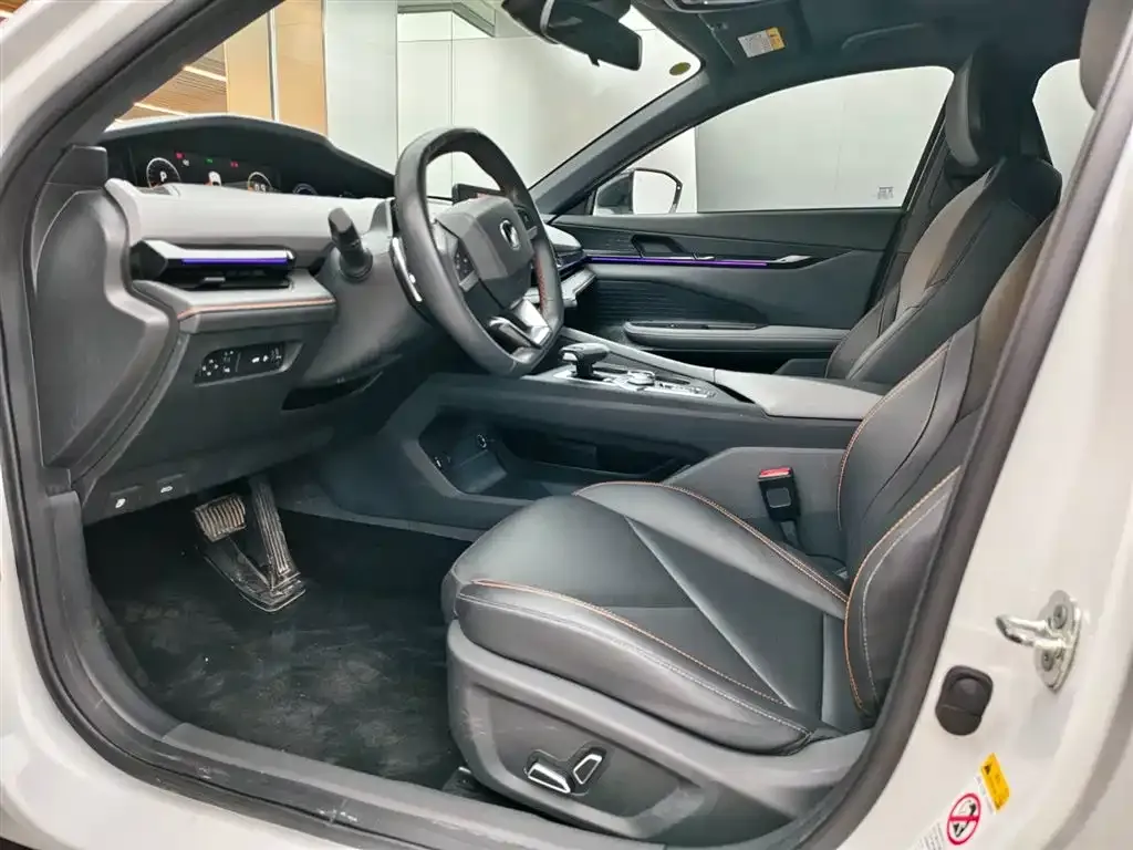 Changan UNI-V 2022 из CN, фото 7