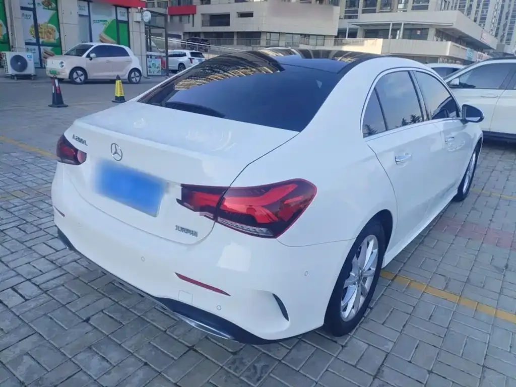 Mercedes-Benz A-Class 2022 из CN, фото 7