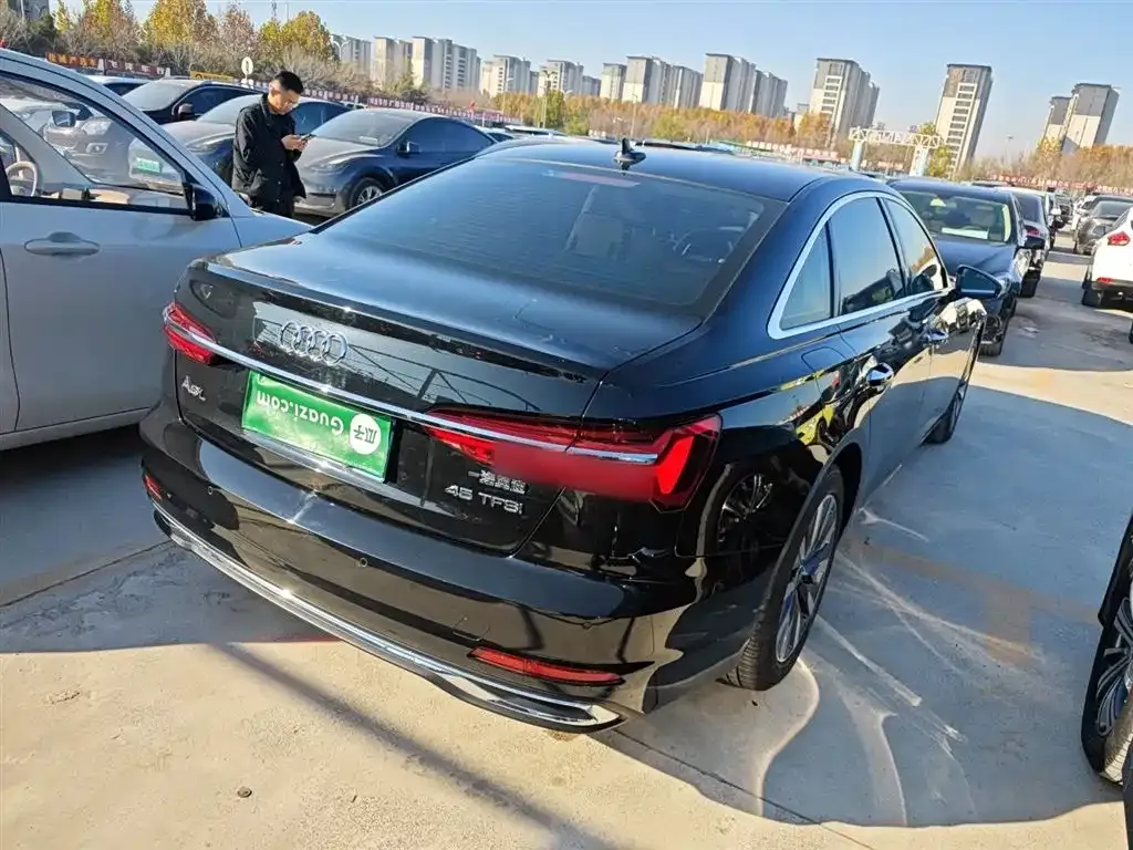 Audi A6L 2024 из CN, фото 7