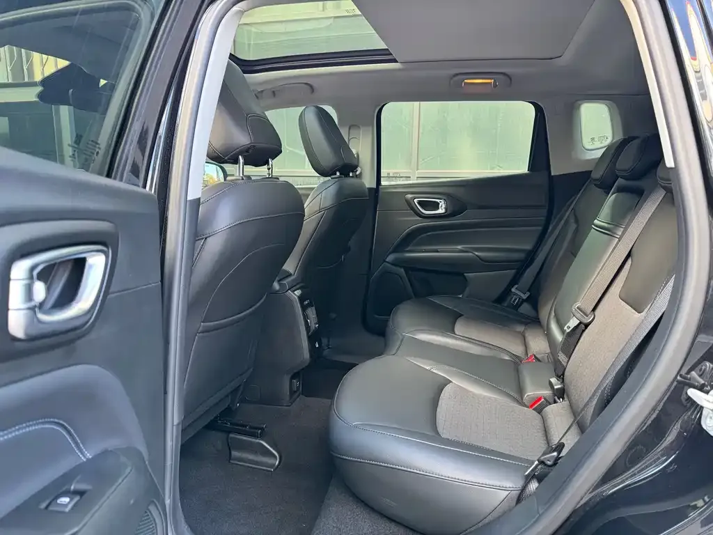 Jeep Compass 2021 из CN, фото 7