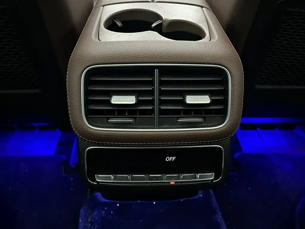 Mercedes-Benz GLS 2024 из CN, фото 10