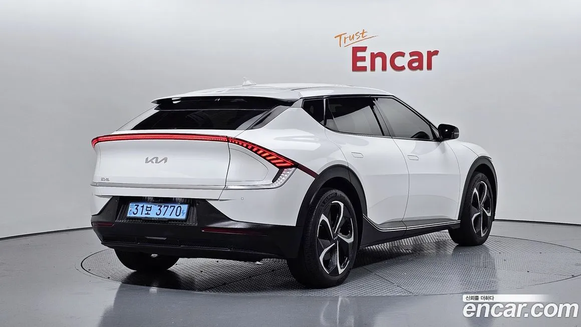 Kia EV6 — фото 2