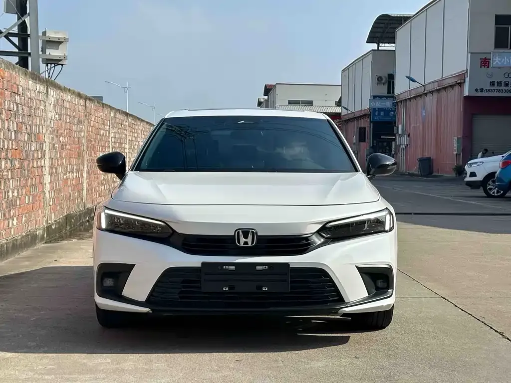 Honda Civic 2022 из CN, фото 2