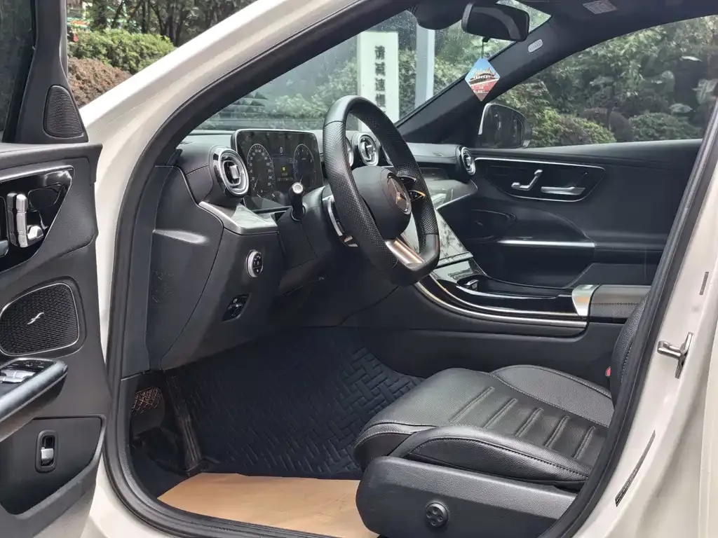 Mercedes-Benz C-Class 2023 из CN, фото 5