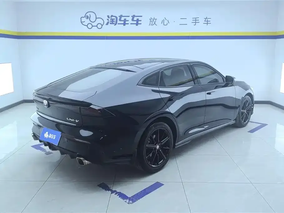 Changan UNI-V 2022 из CN, фото 3