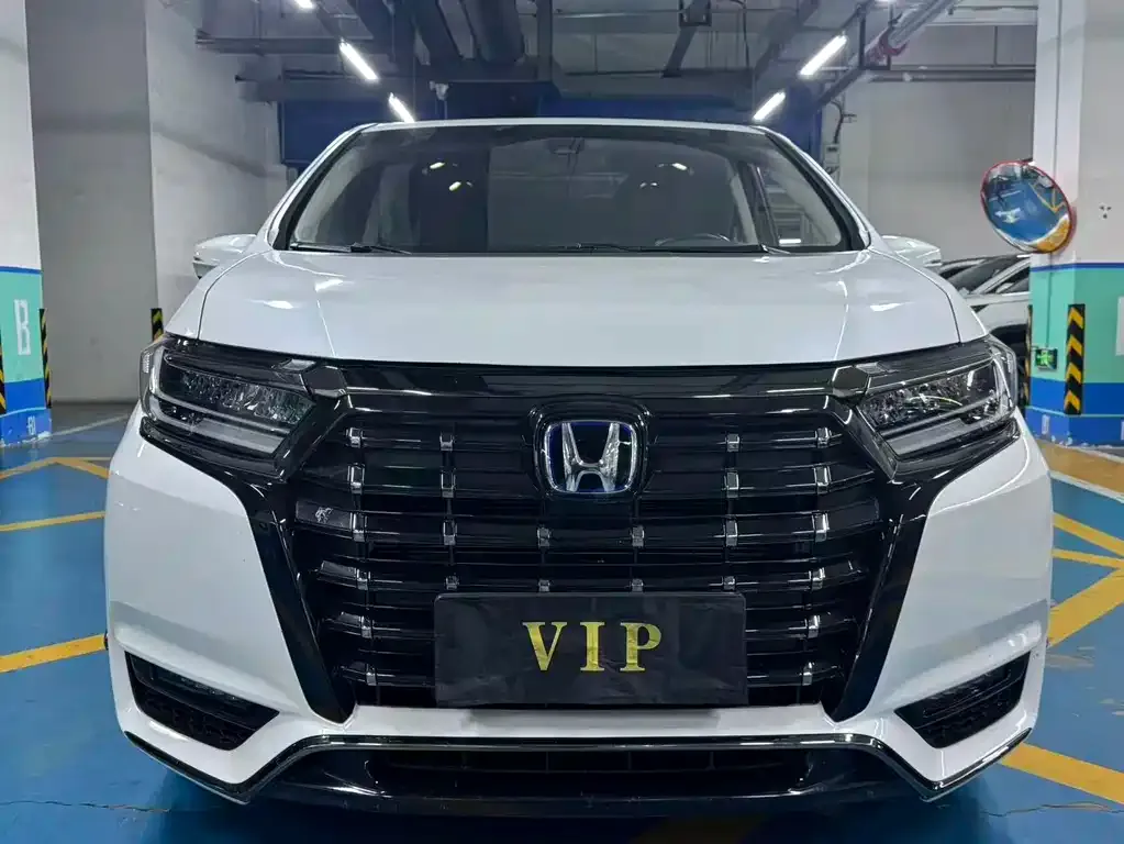 Honda Elysion 2023 из CN, фото 1