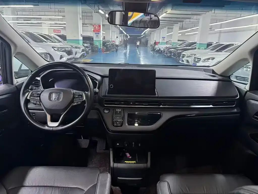 Honda Elysion 2023 из CN, фото 5