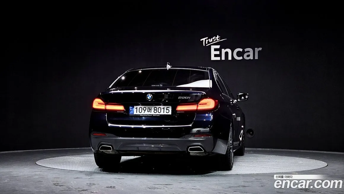 BMW 5-Series 2023 из KR, фото 4