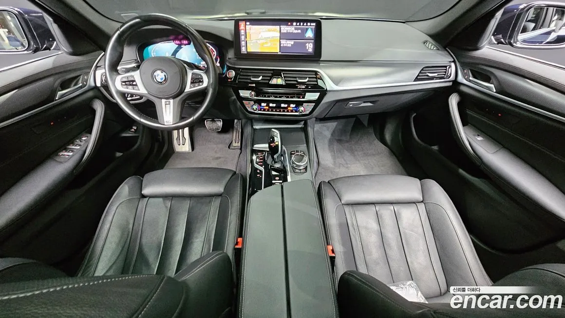 BMW 5-Series 2023 из KR, фото 7
