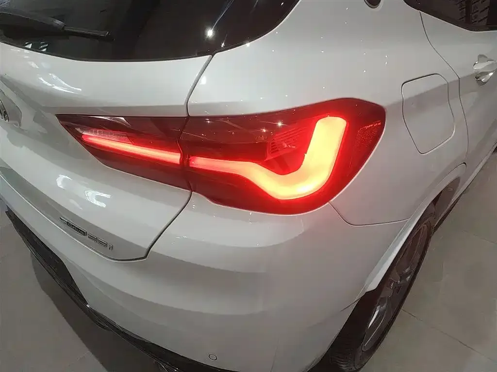 BMW X2 2022 из CN, фото 8