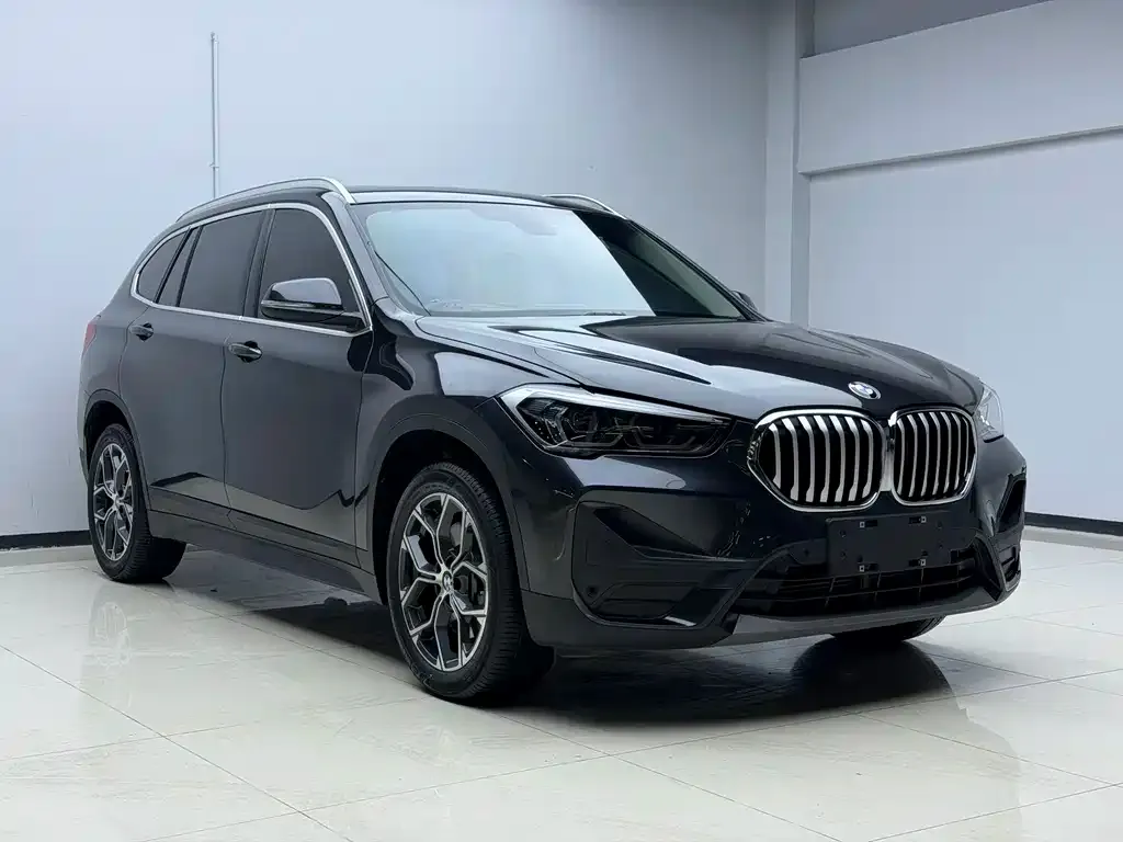 BMW X1 — фото 3