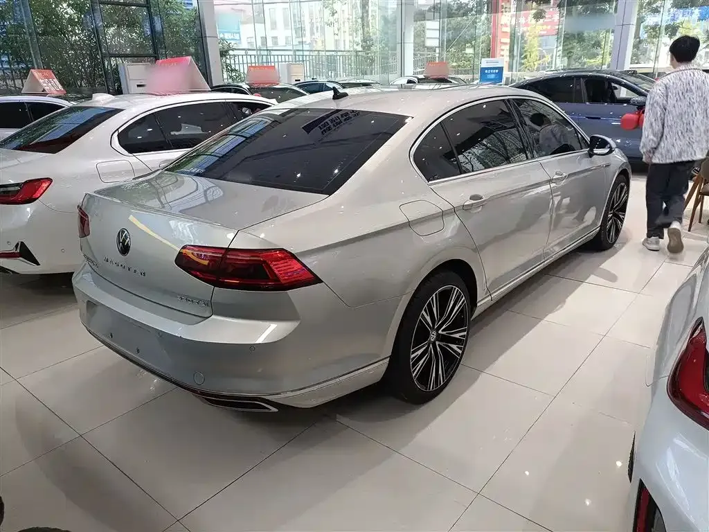 Volkswagen Magotan 2021 из CN, фото 7