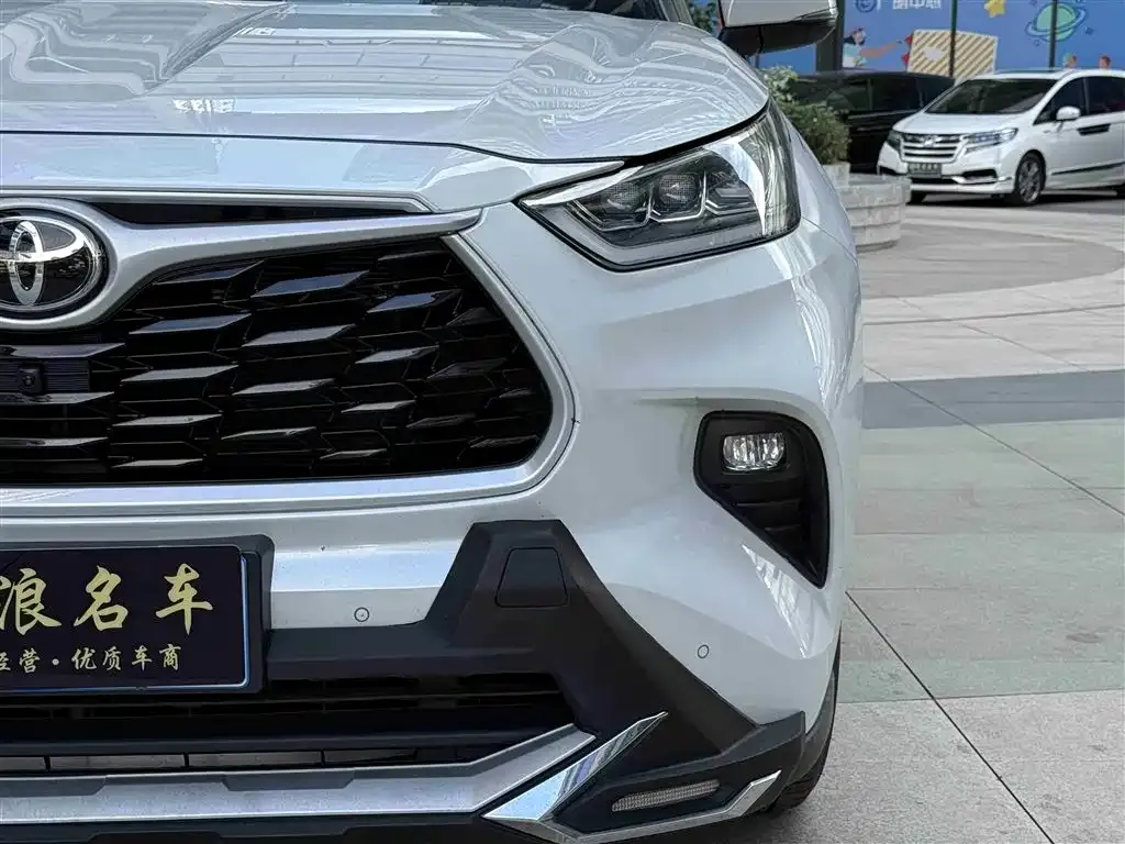 Toyota Highlander 2025 из CN, фото 10