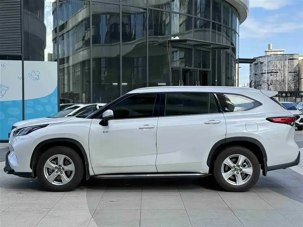 Toyota Highlander 2025 из CN, фото 7