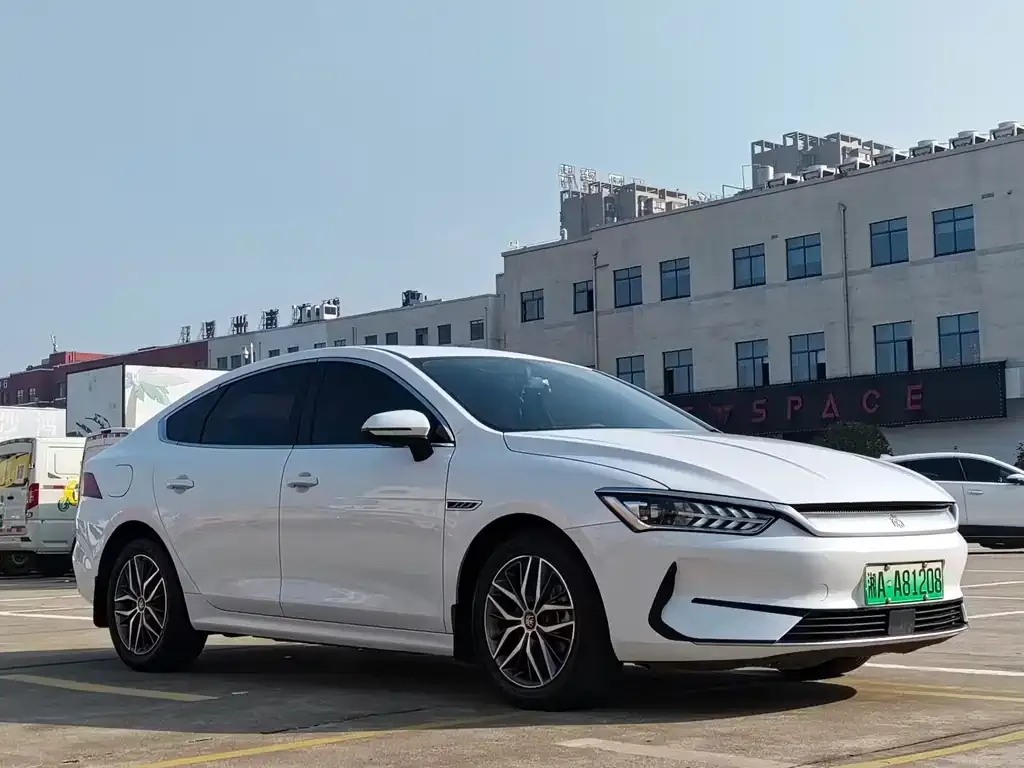 BYD Qin PLUS 2023 из CN, фото 3