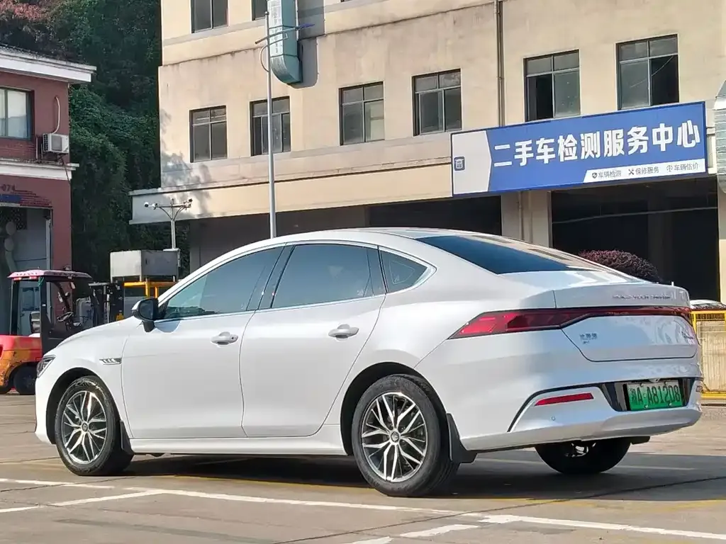 BYD Qin PLUS 2023 из CN, фото 6