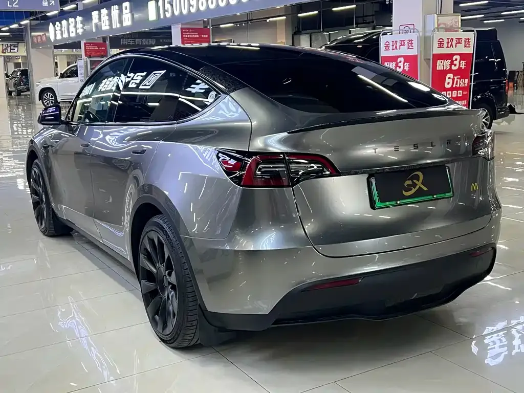 Tesla Model Y 2023 из CN, фото 5