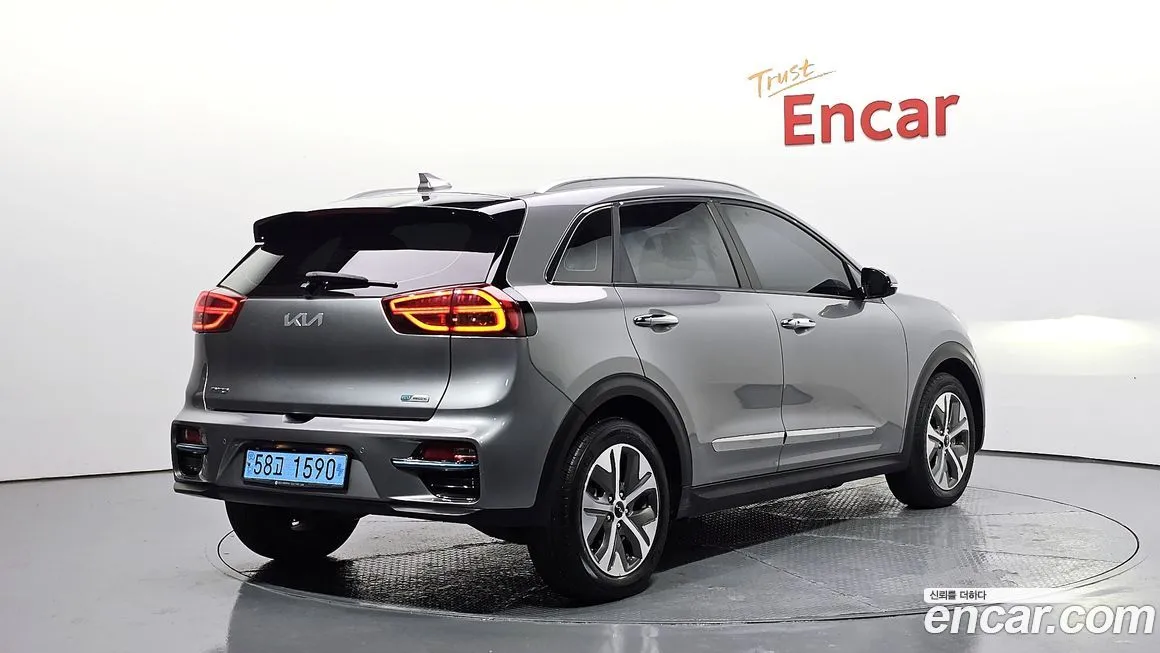 Kia Niro 2022 из KR, фото 2