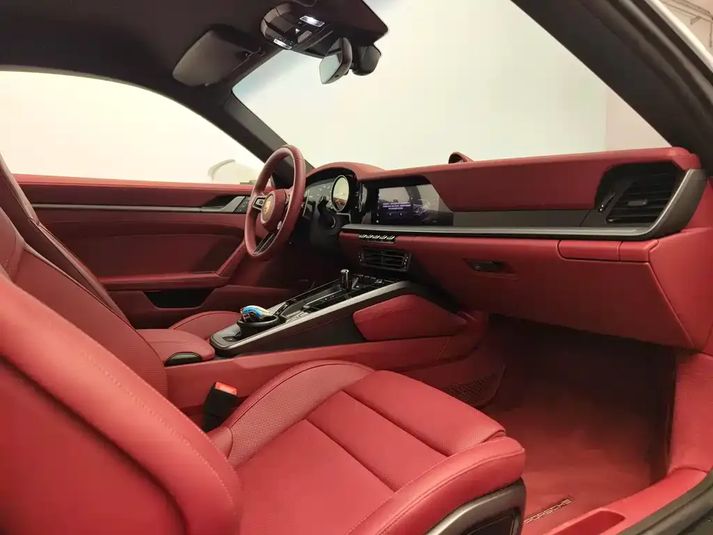Porsche 911 2024 из CN, фото 10