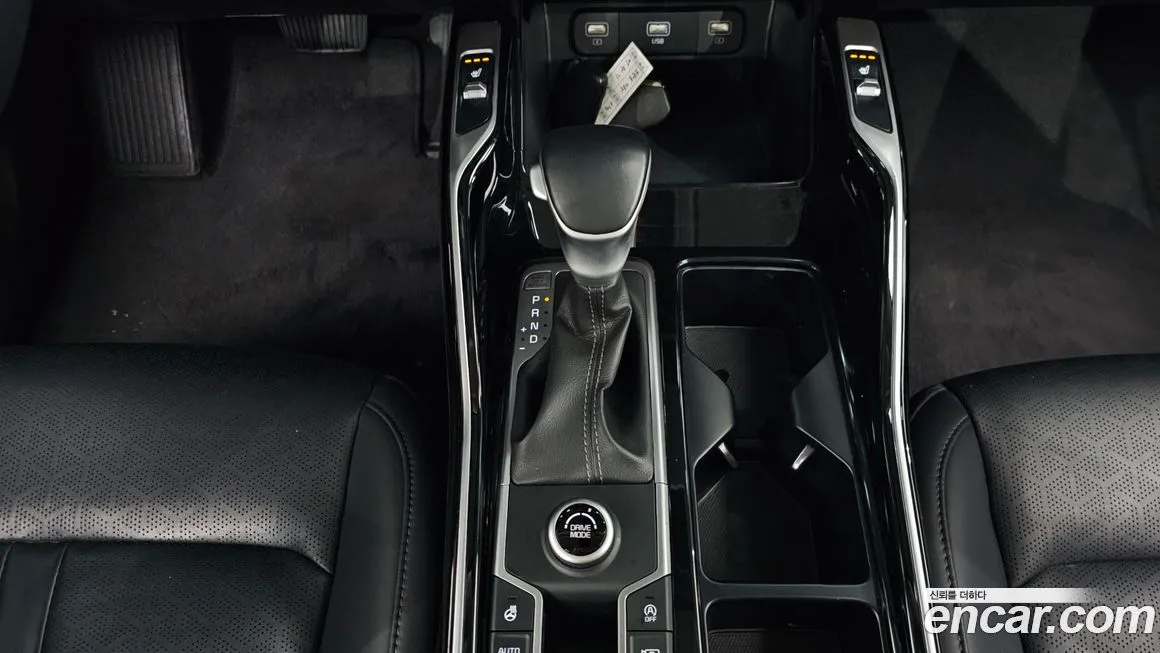 Kia Sorento — фото 9