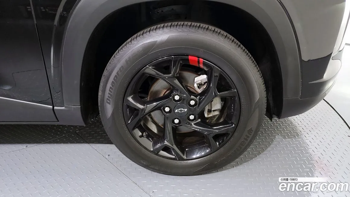 [object Object] Trax 2025 из KR, фото 5