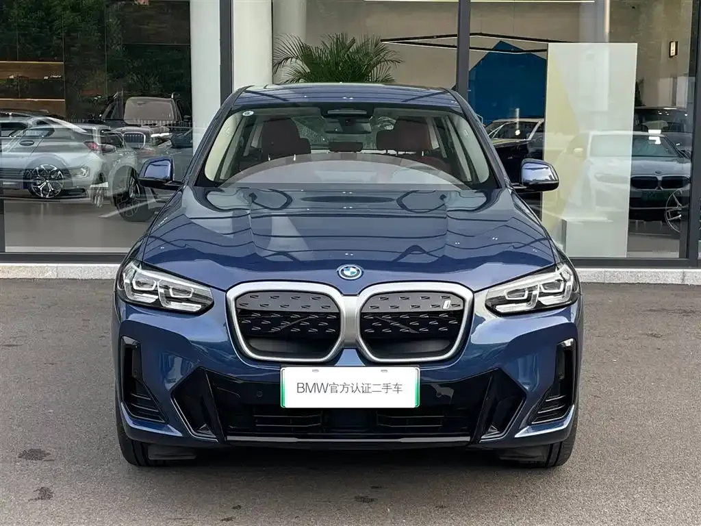 BMW iX3 2023 из CN, фото 2