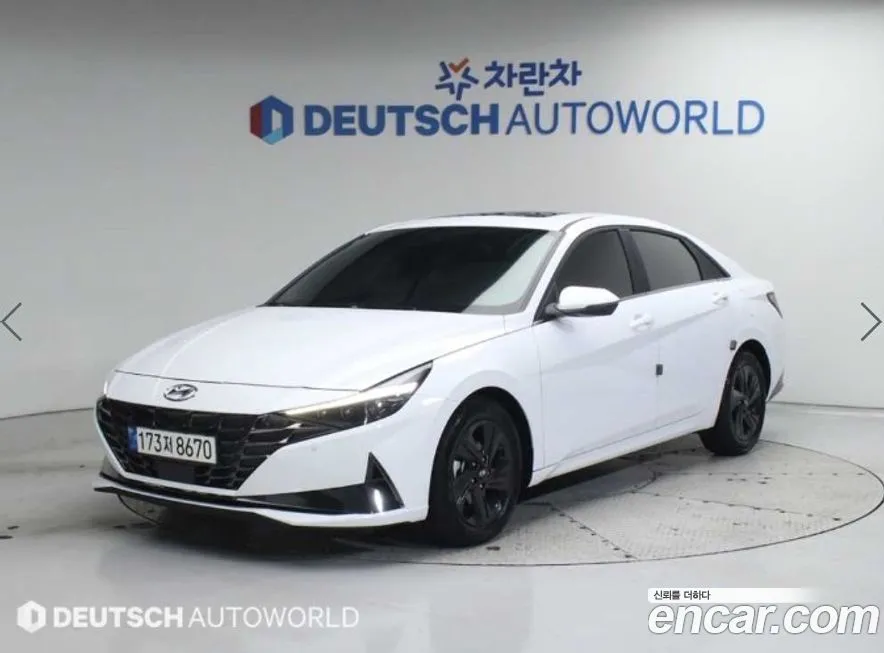 Hyundai AVANTE — фото 1
