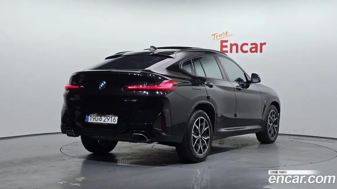 BMW X4 — фото 2