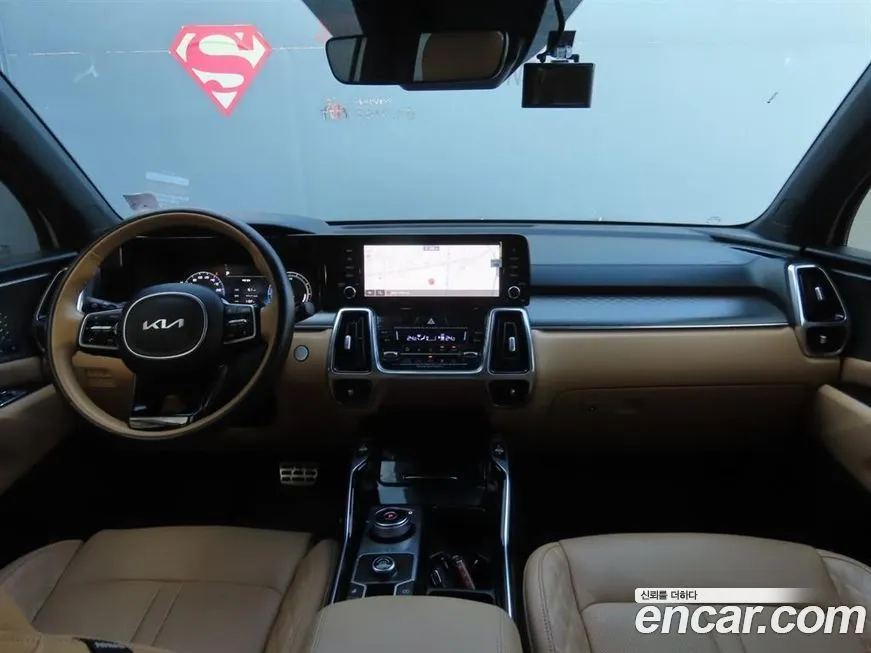Kia Sorento — фото 7